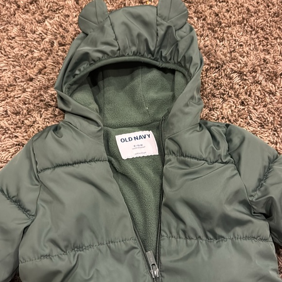 Old navy winter suit, size 6-12 months. - Picture 2 of 2